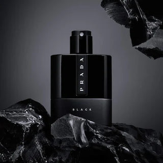 Black Luno Rosa Eau de Parfum