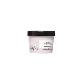 Styling wax for braids
