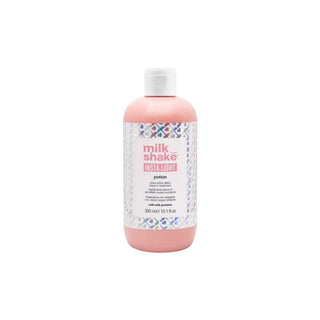 Insta Light Potion Leave-in treatment for an extra glossy effect