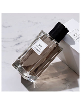 Cuir Oud Feuille De Violette Eau De Parfum